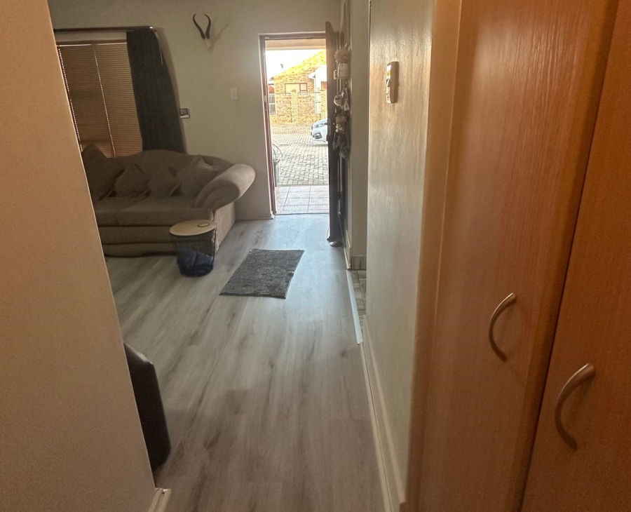 2 Bedroom Property for Sale in Campher Park Eastern Cape
